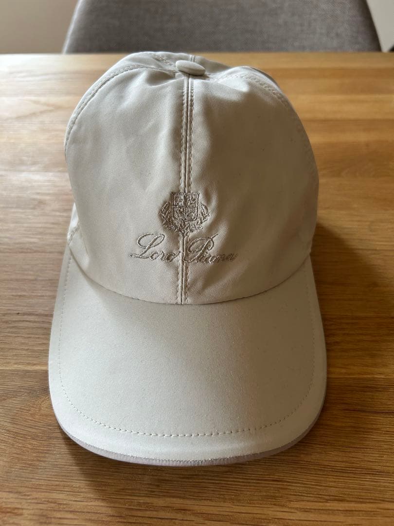 ロロピアーナ ベースボールキャップ トーナル・デザート・デューン/アイボリー