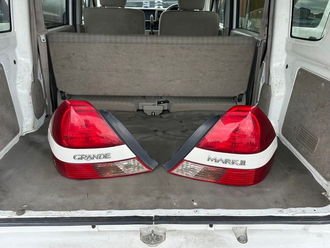 トヨタ　マークⅡ JZX110 テールレンズ　テールランプ　前期　純正　左右