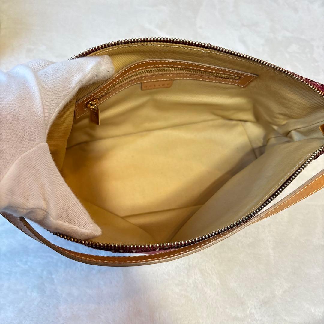 極美品✨　CELINE アクセサリーポーチ　Cマカダム　総柄　キャンバス　赤