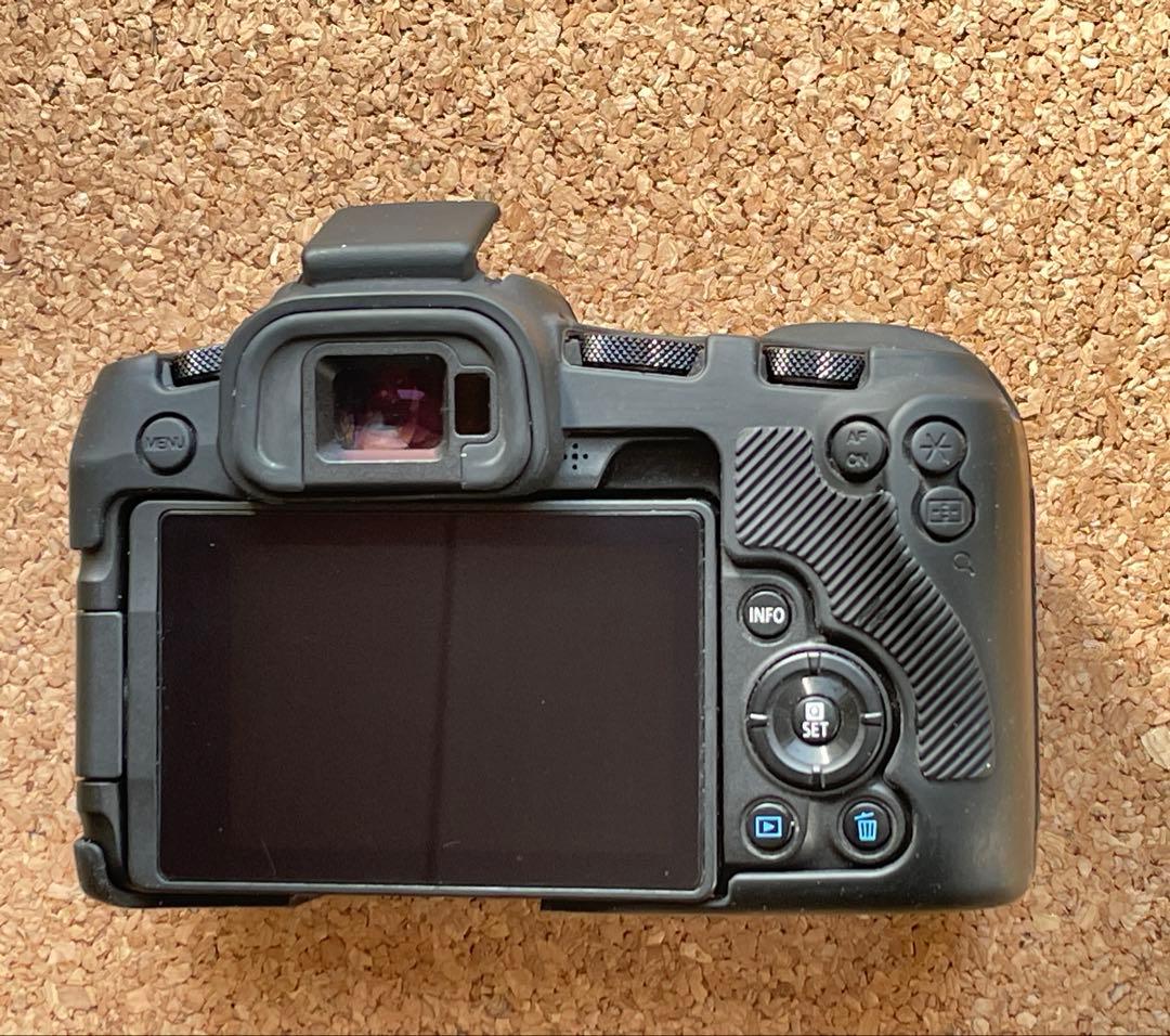 Canon EOS RP ミラーレス一眼 本体