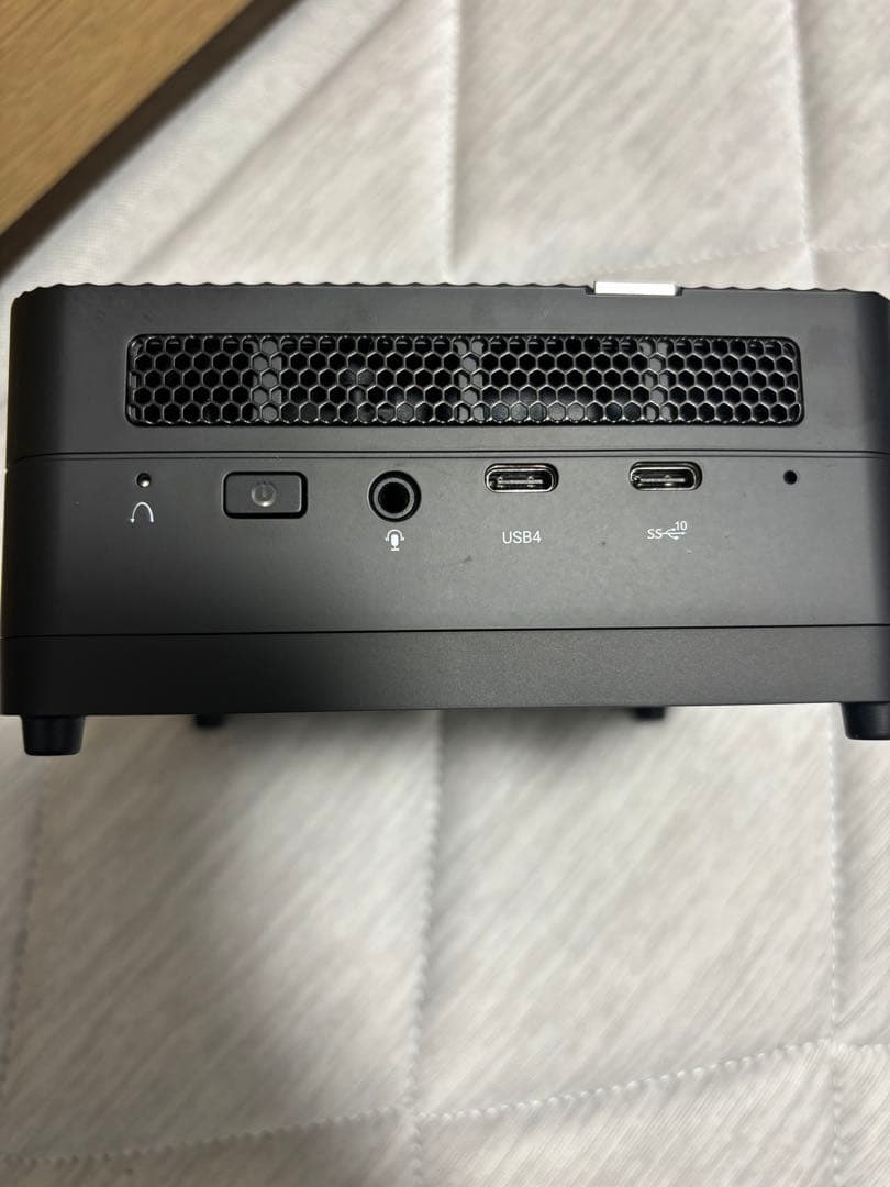 ミニPC MINIS FORUM UM690S 6900HX 32G / 1T