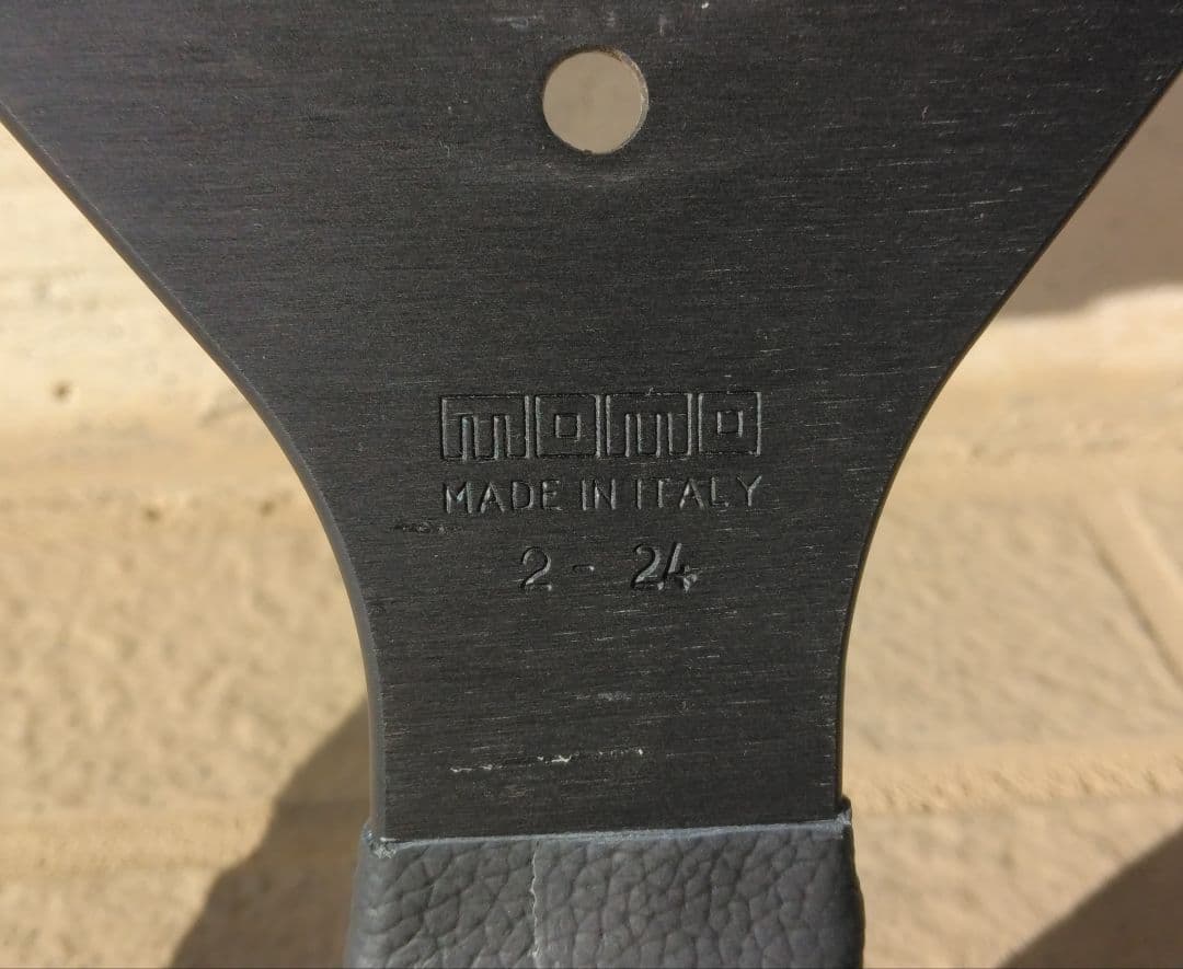 す*ー様 momo ヴェローチェ 32パイ ホーンボタン付き