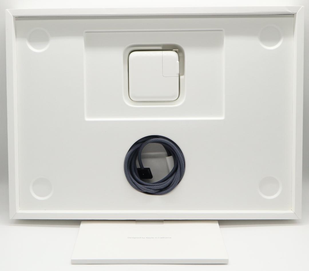 Apple Mac Book Air M3チップ 2024 256GB 電池良好