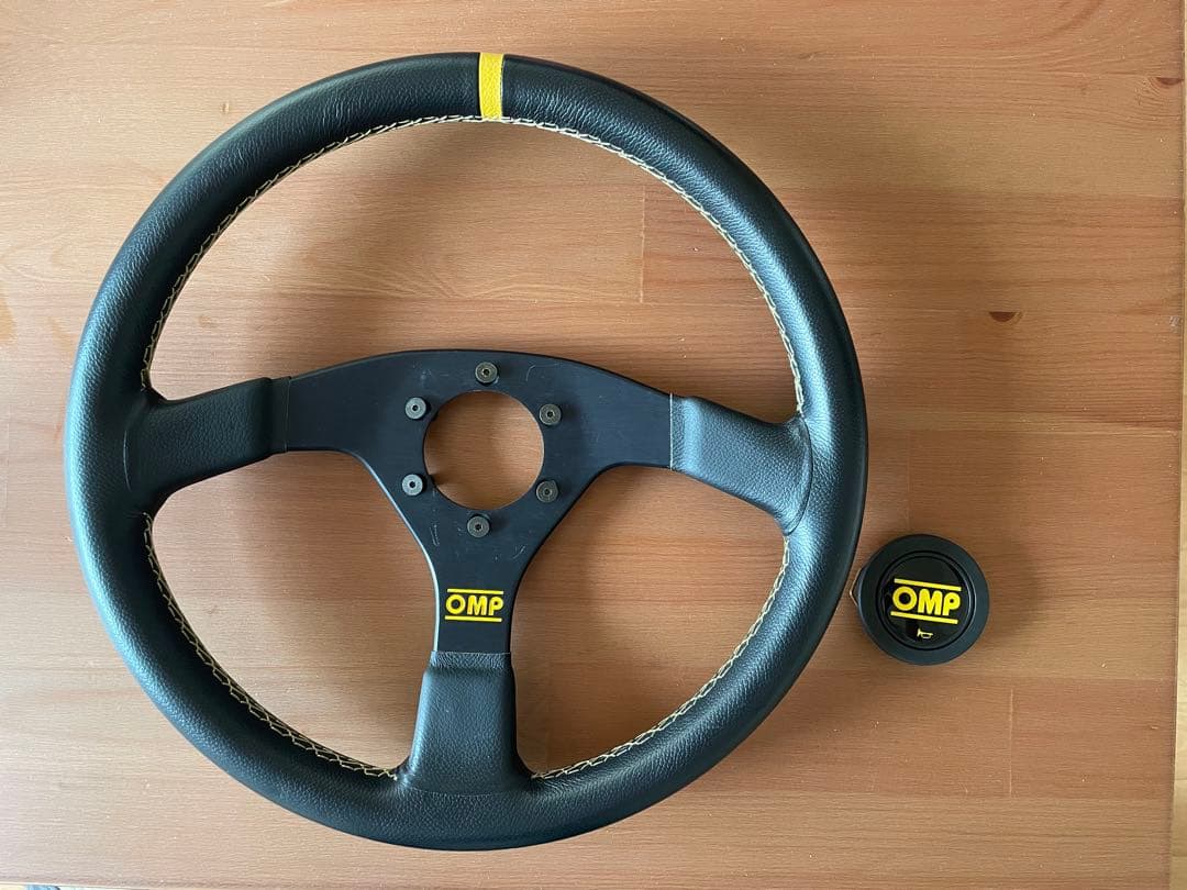 OMP ステアリング 35パイ
