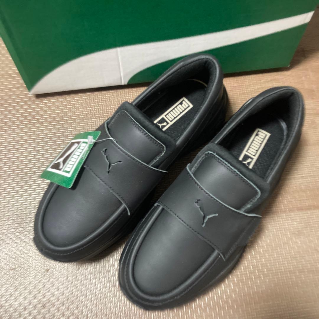 プーマ　ローファー　24㎝