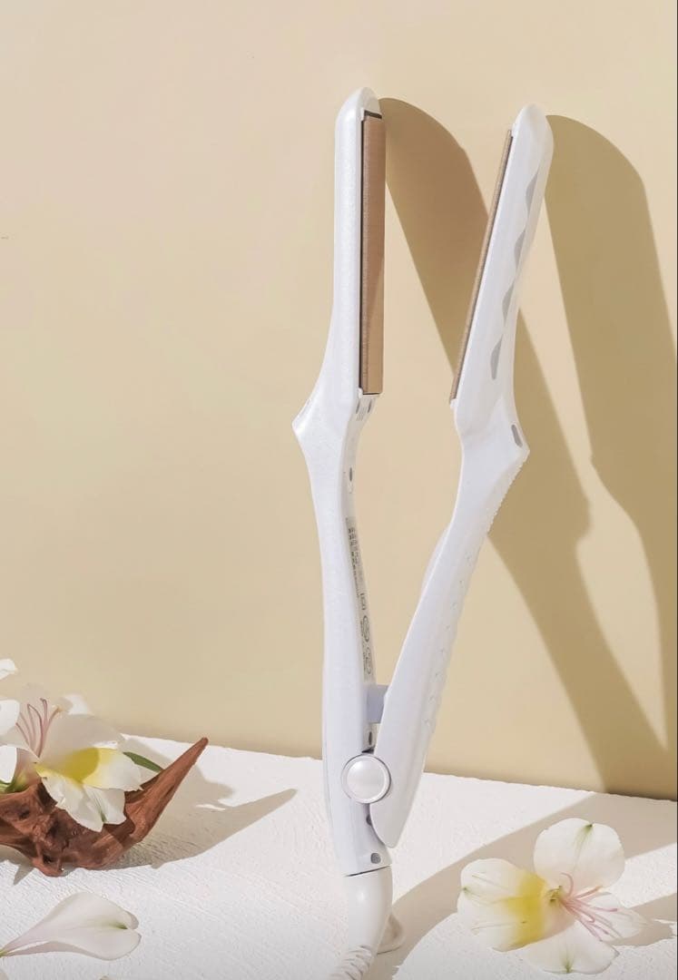 絹女-KINUJO-キヌージョ ストレートアイロン