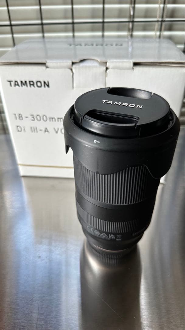 TAMRON 18-300mm F/3.5-6.3 ズームレンズ