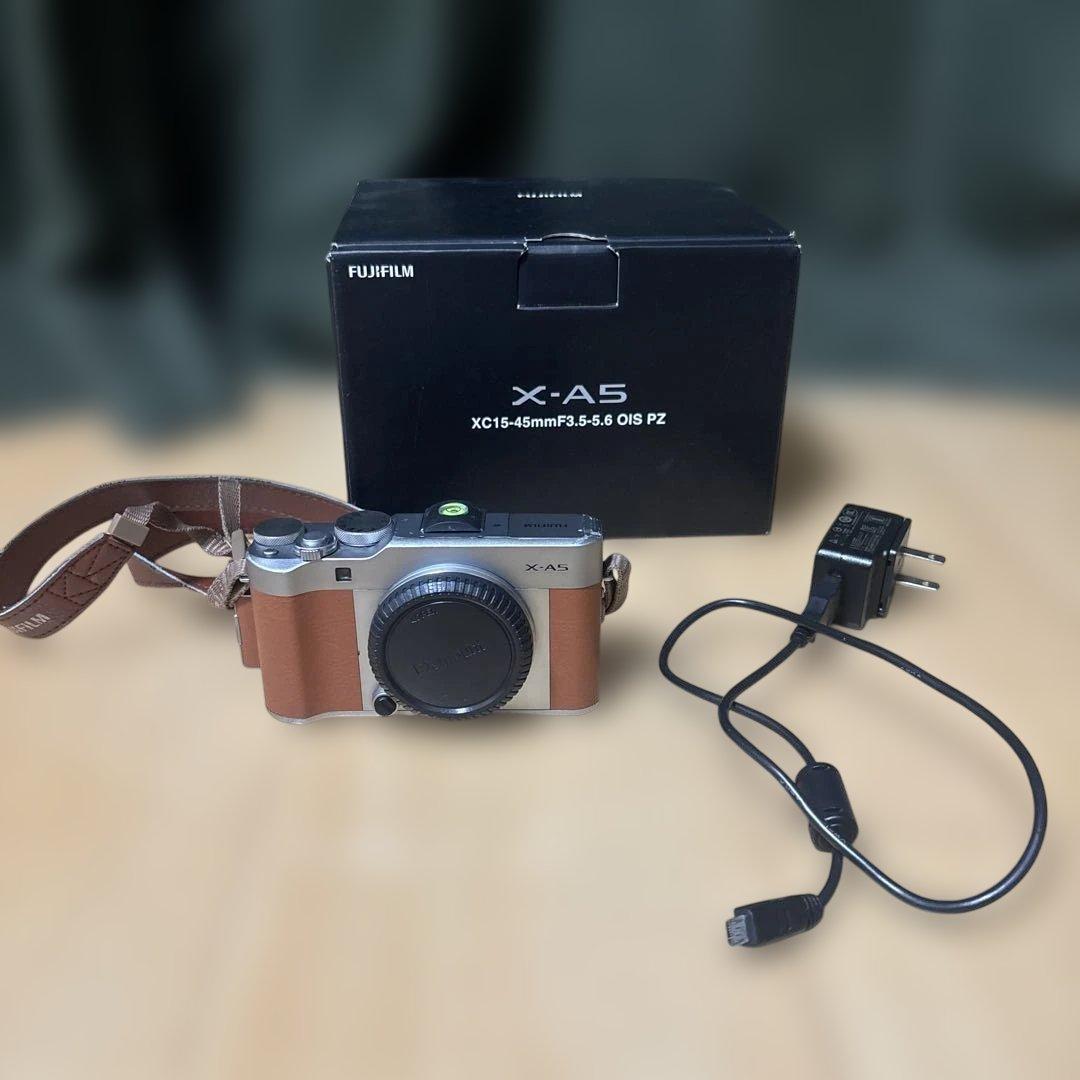 【しんいち】Fujifilm X-A5 ミラーレスカメラ ボディのみ