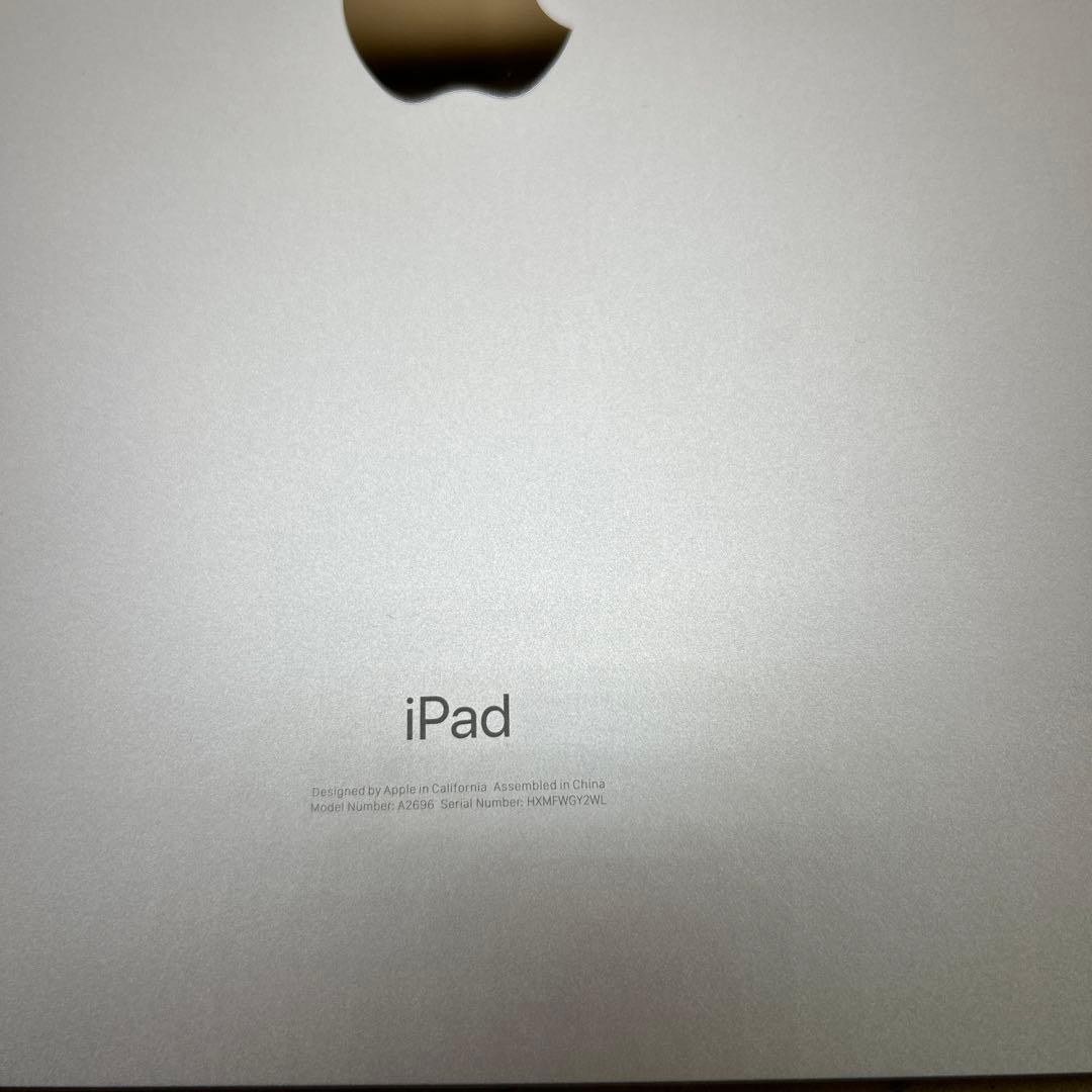 ジャンク　iPad 2022 (第10世代) Wi-Fi 256GB シルバー