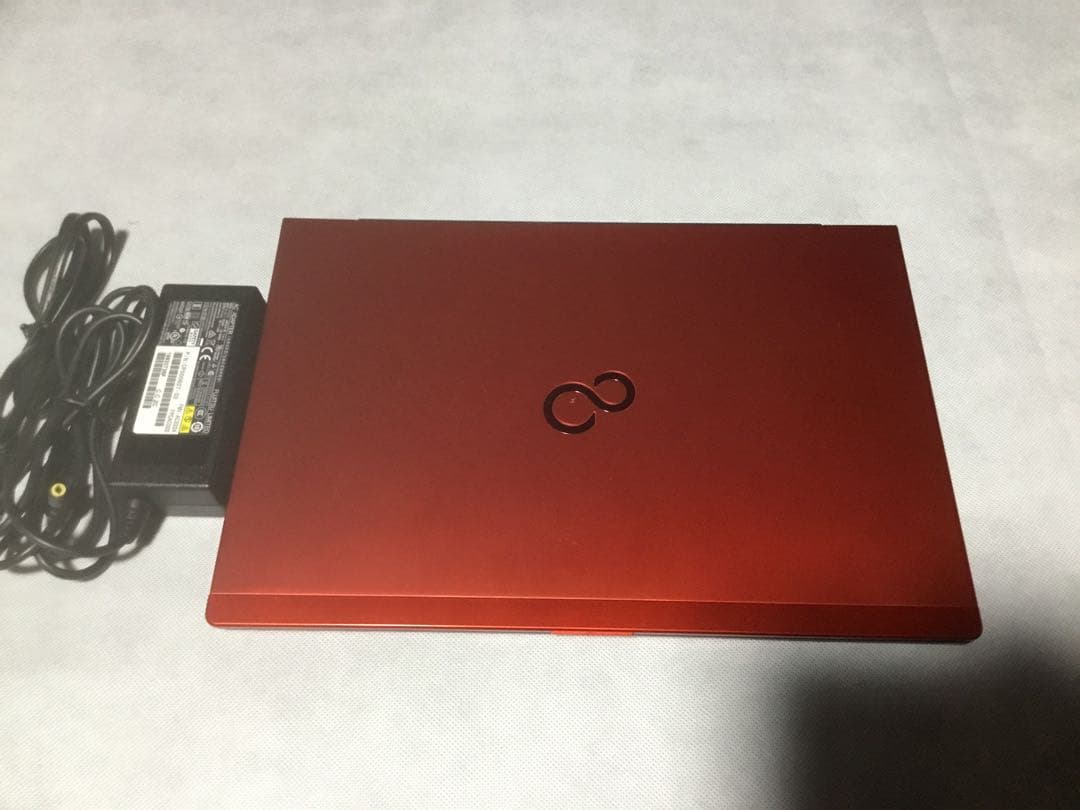 LIFEBOOK UH75/B3. 美品