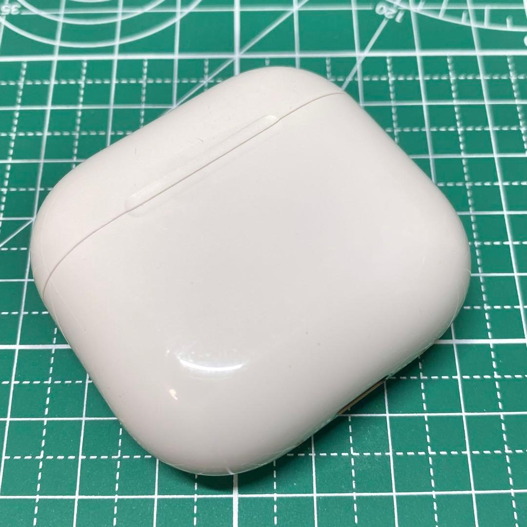 Apple AirPods4 第4世代 エアポッズ第四世代充電ケース(ANC)