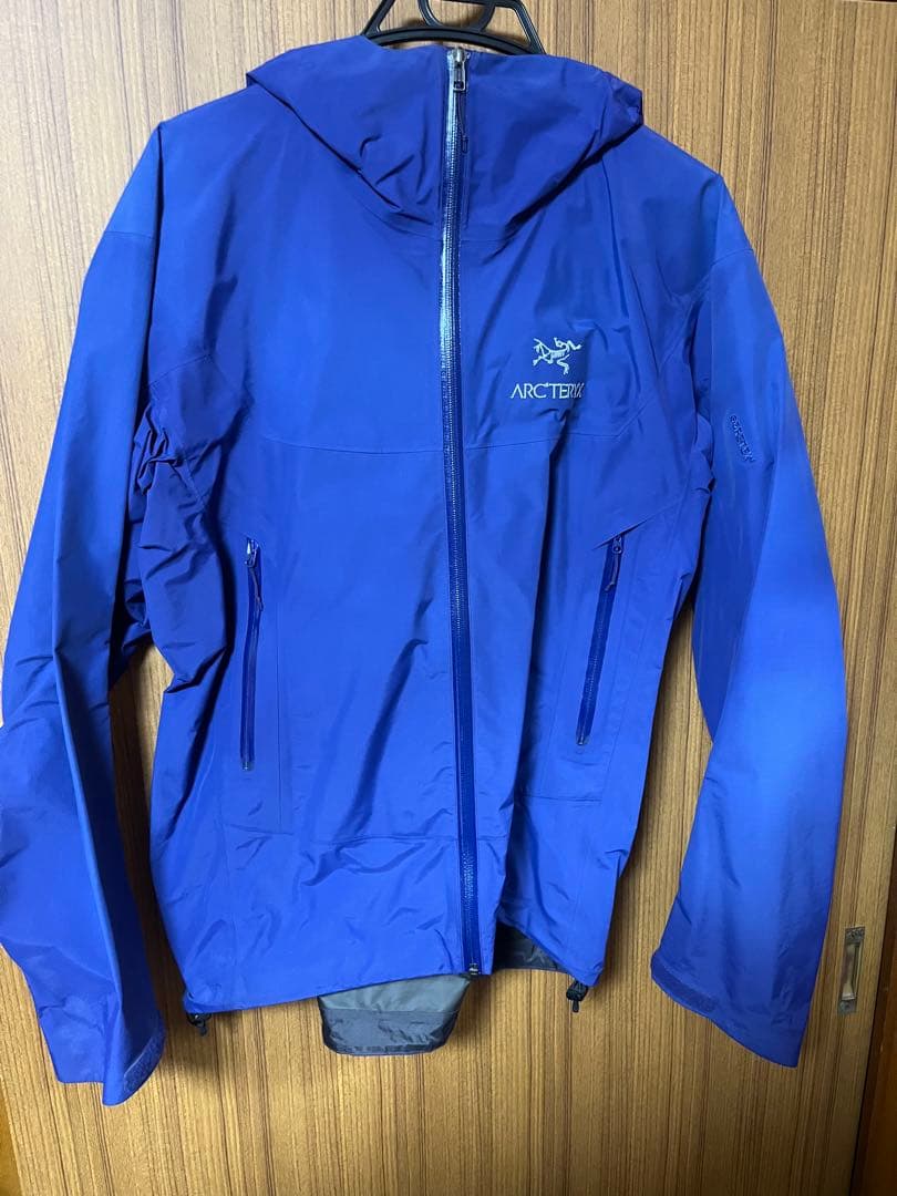 ARC'TERYX マウンテンパーカー Ｍ