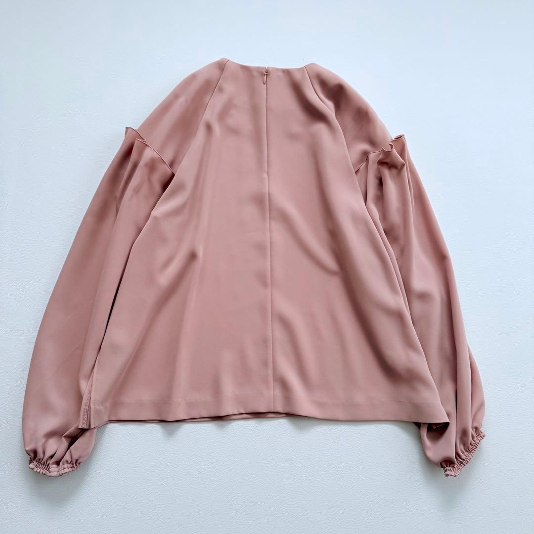 美品✨25SS✨3.5万✨アドーア　ダブルストレッチブラウス　立体ギャザー