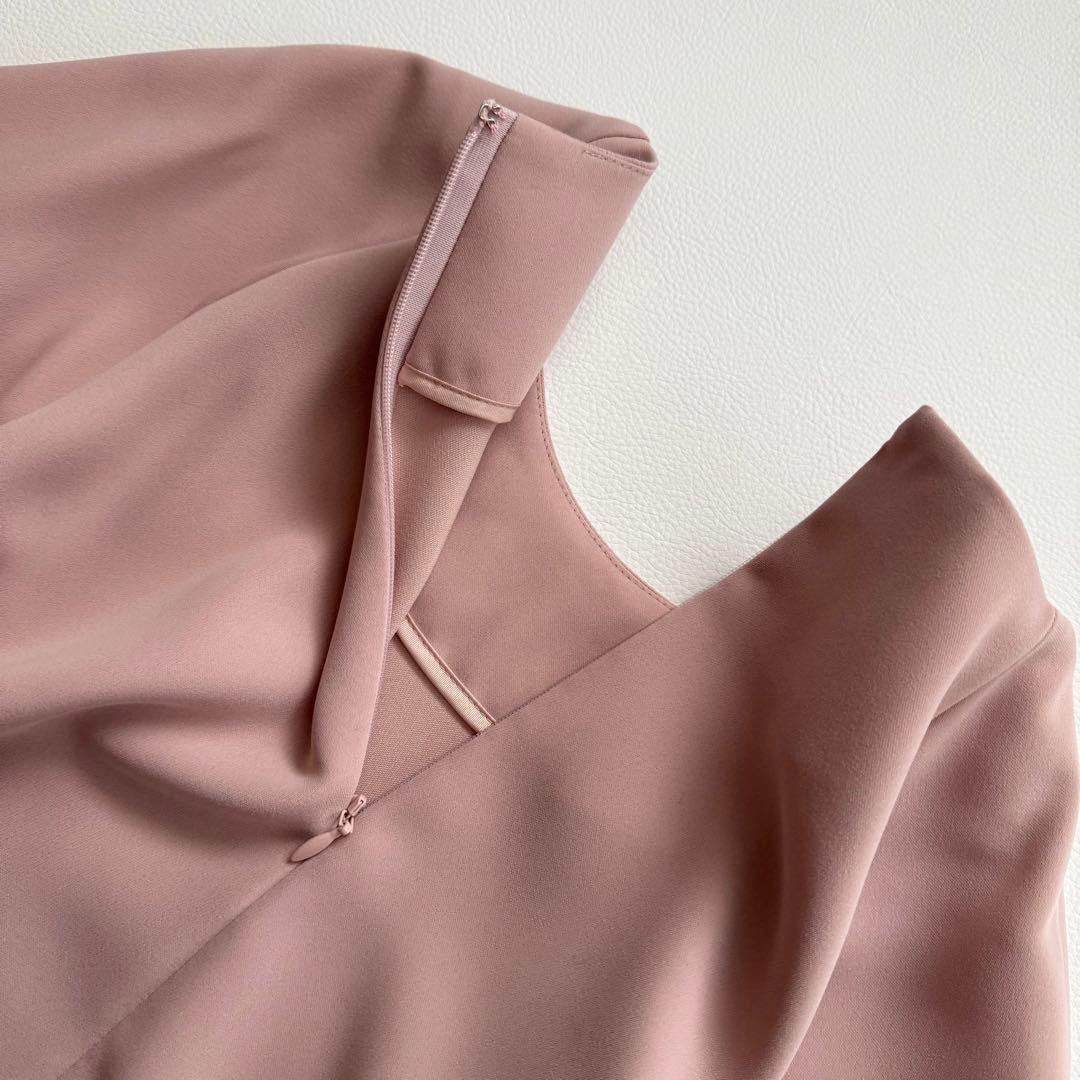 美品✨25SS✨3.5万✨アドーア　ダブルストレッチブラウス　立体ギャザー