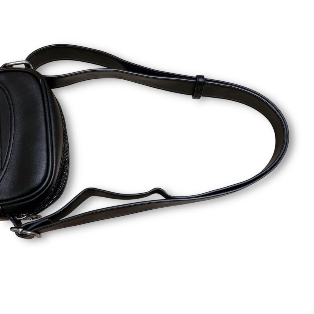 DIESEL ディーゼル Dロゴ ショルダーバッグ ブラック メンズ レディース