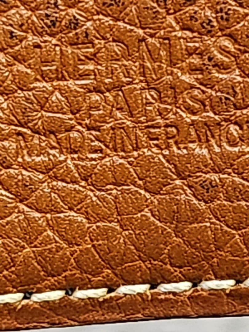 美品　エルメスHERMES レザーベルトリバーシブル ブラック　ゴールドH 90