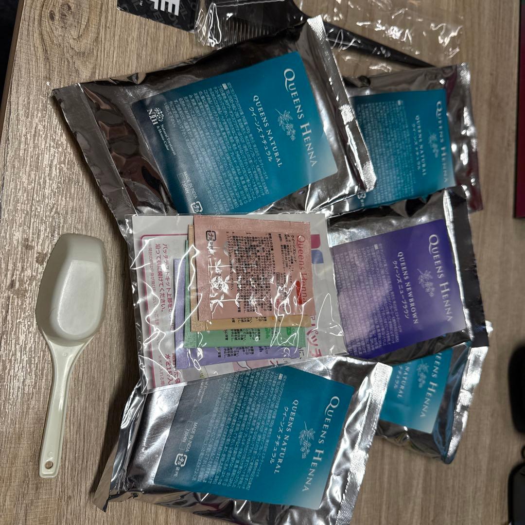 クイーンズヘナおまけ付き