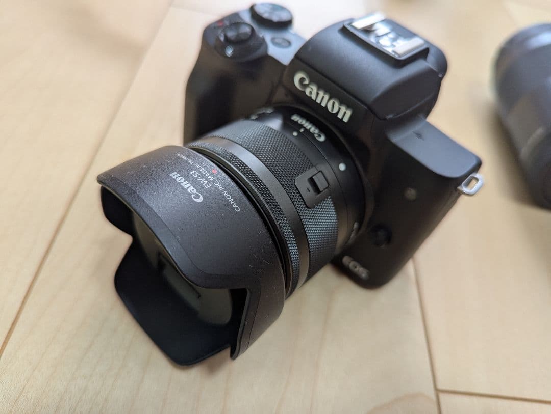 Canon EOS KissM ミラーレスカメラ + レンズ3本 EFマウント