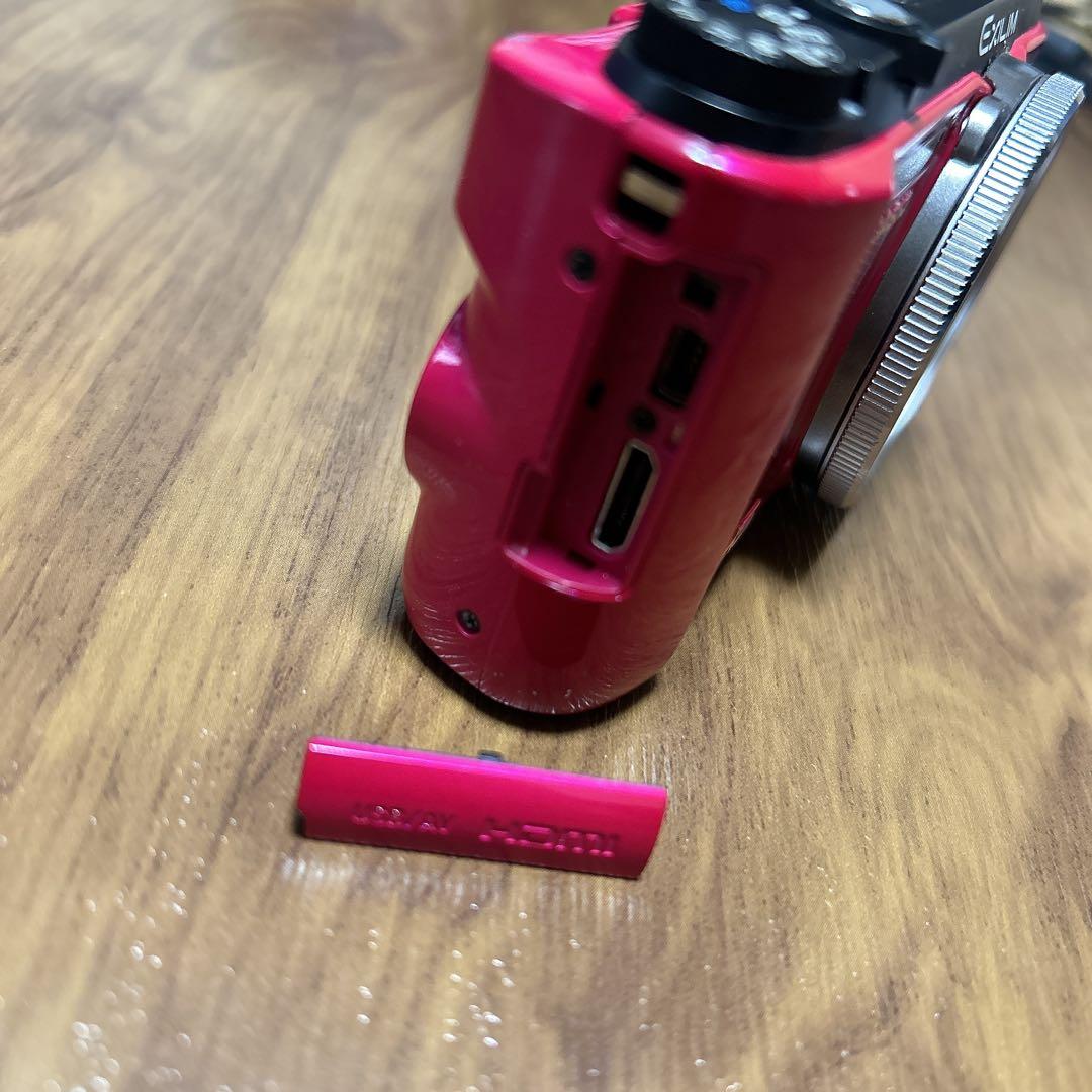 CASIO EX-ZR1300コンパクトデジタルカメラ