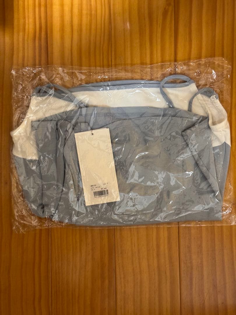 トップス andmary Sora bicolor camisole ice blue