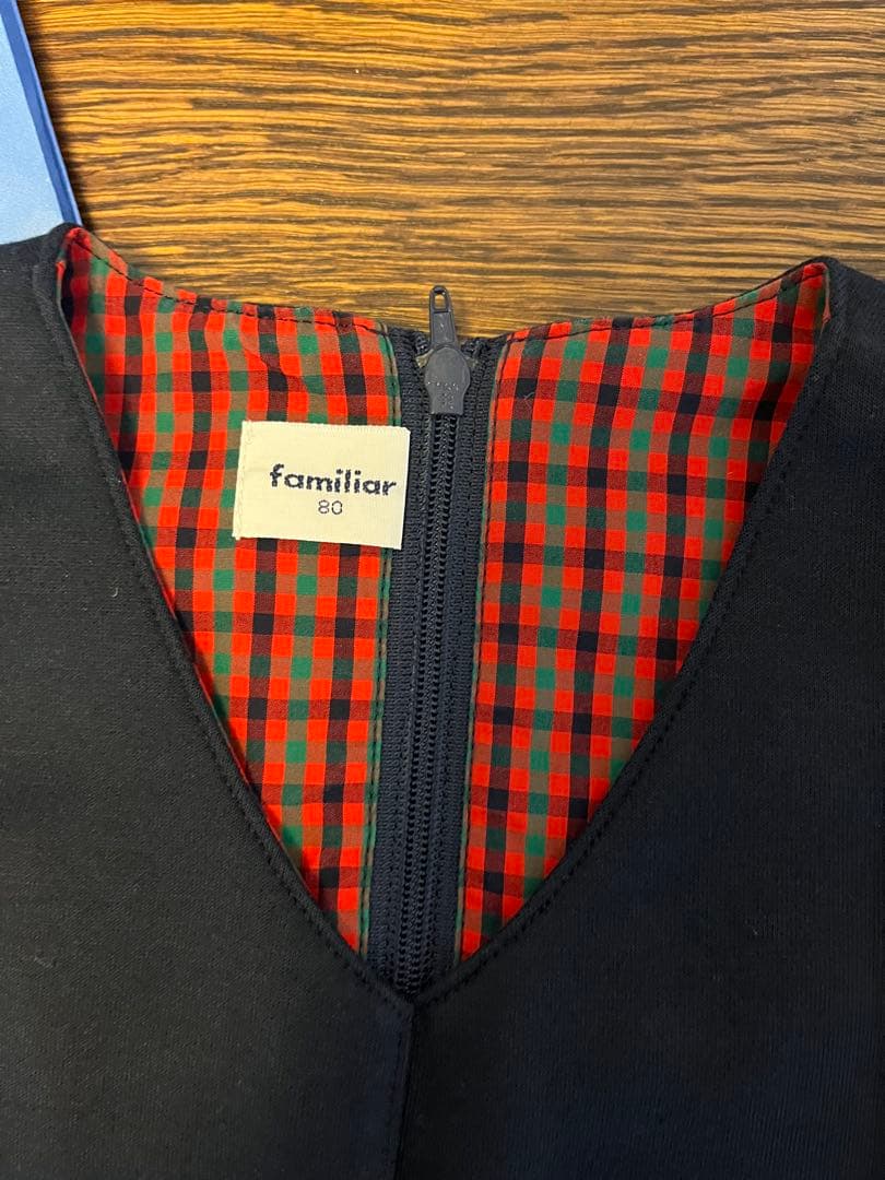 ファミリア　美品　パリ　エッフェル塔　完売　ジャンパースカート　リボン