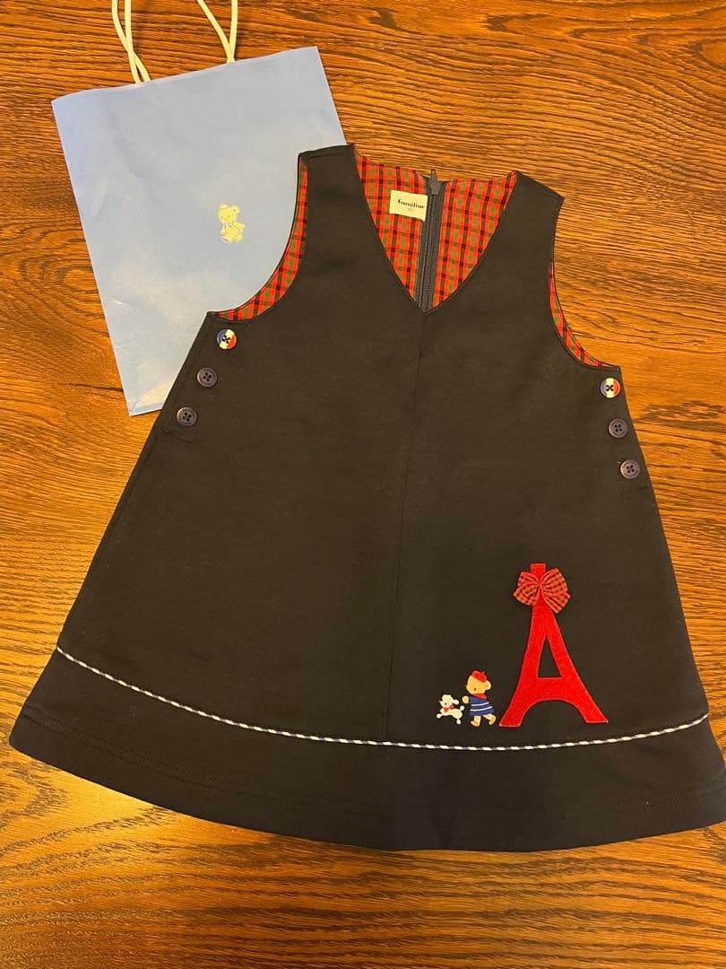 ファミリア　美品　パリ　エッフェル塔　完売　ジャンパースカート　リボン