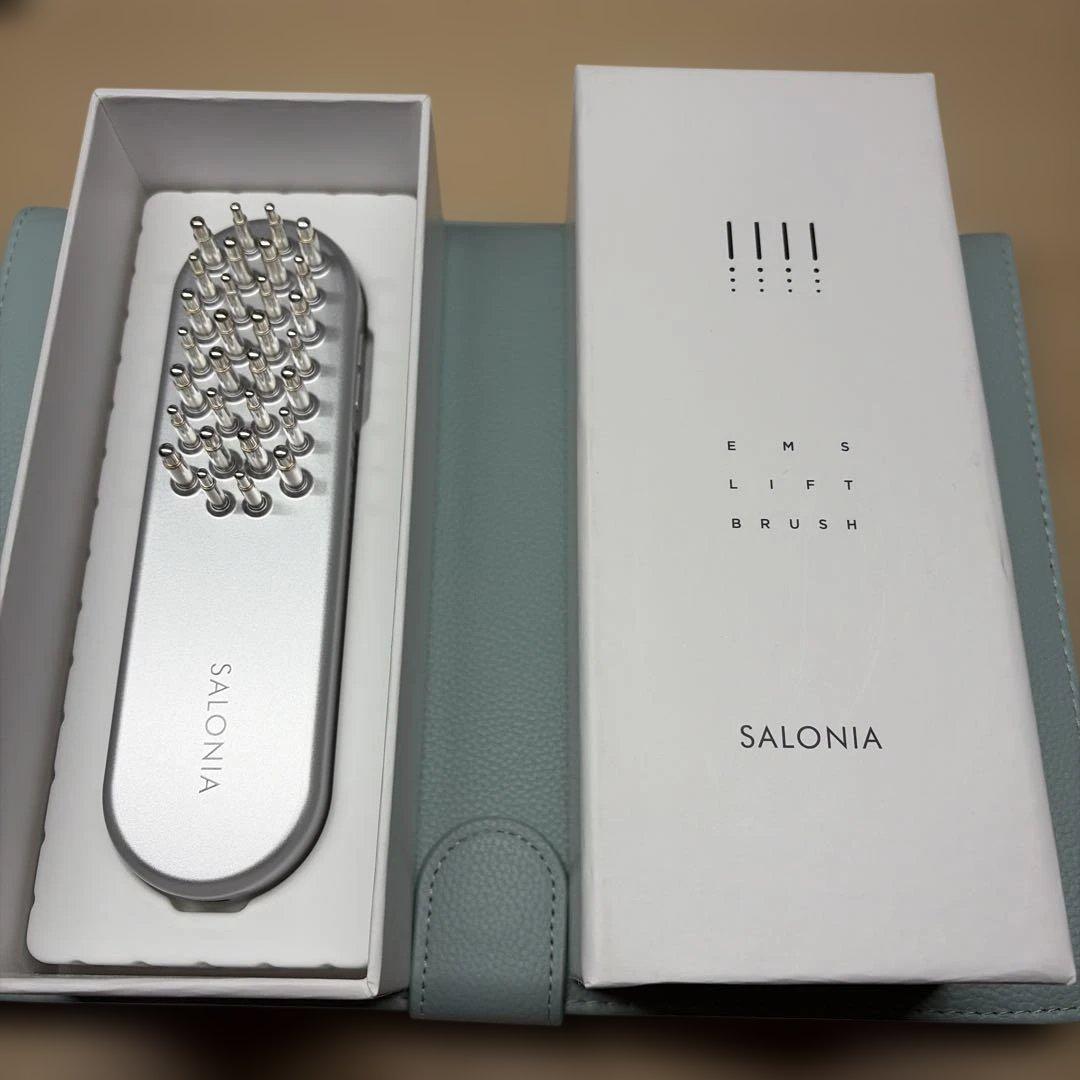 【美品】SALONIA サロニア EMSリフトブラシ SAL22206SL