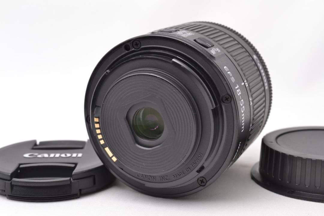 ■ 美品 ■ キャノン　Canon Kiss X10 レンズキット