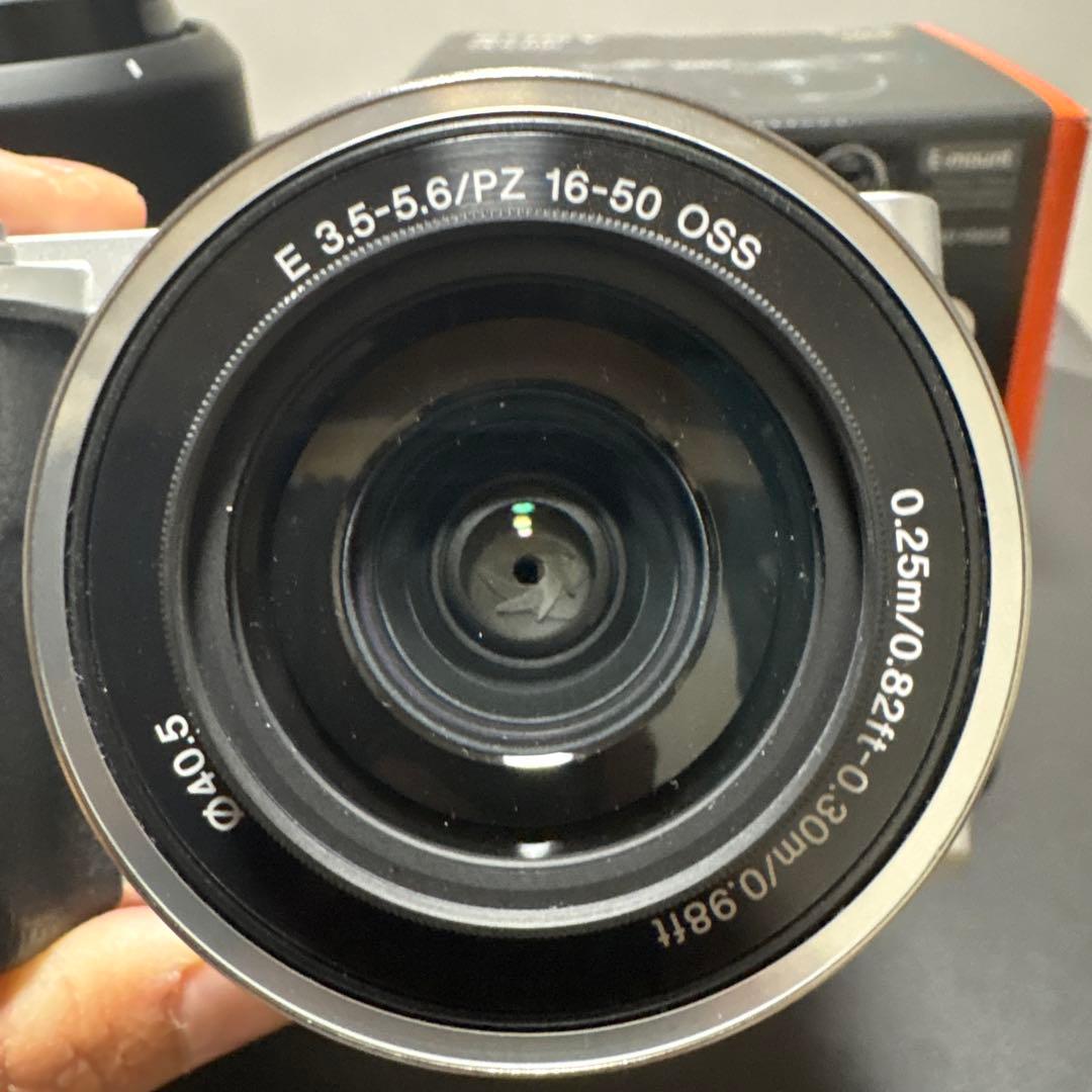 （美品）SONY α6400パワーズームレンズキット