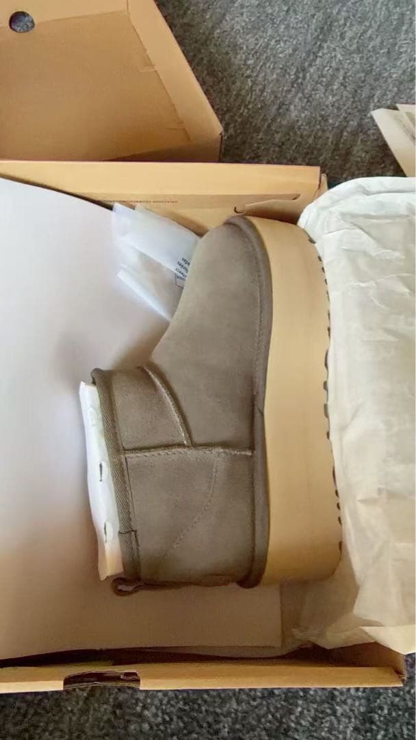 靴 UGG - WMNS Classic Ultra Mini Platform