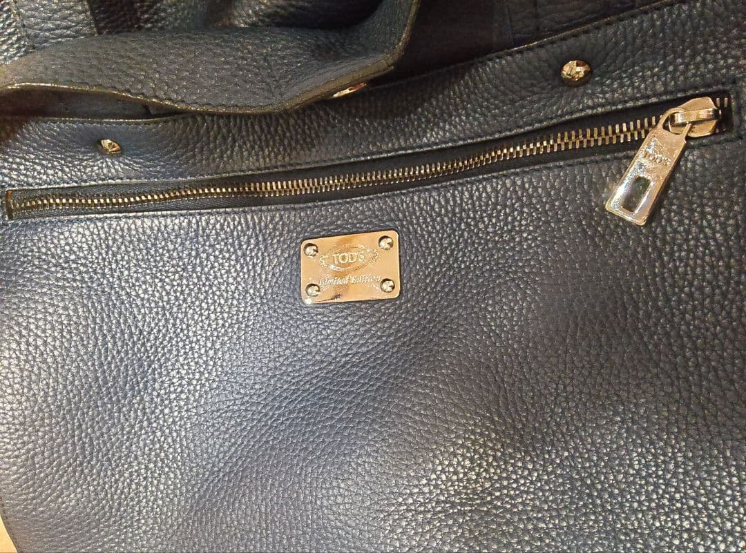 TOD'S ペーパーバッグ　ネイビー レザー トートバッグ