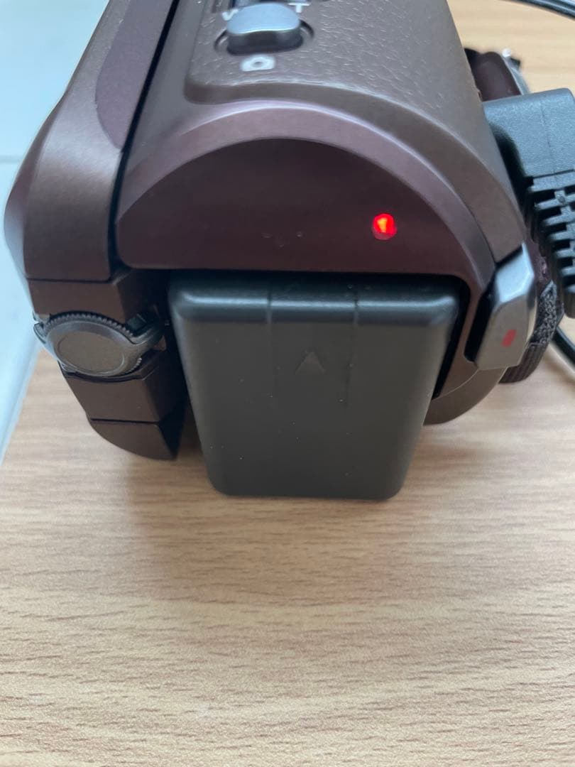 【美品】　Panasonic HC-W570M ビデオカメラ