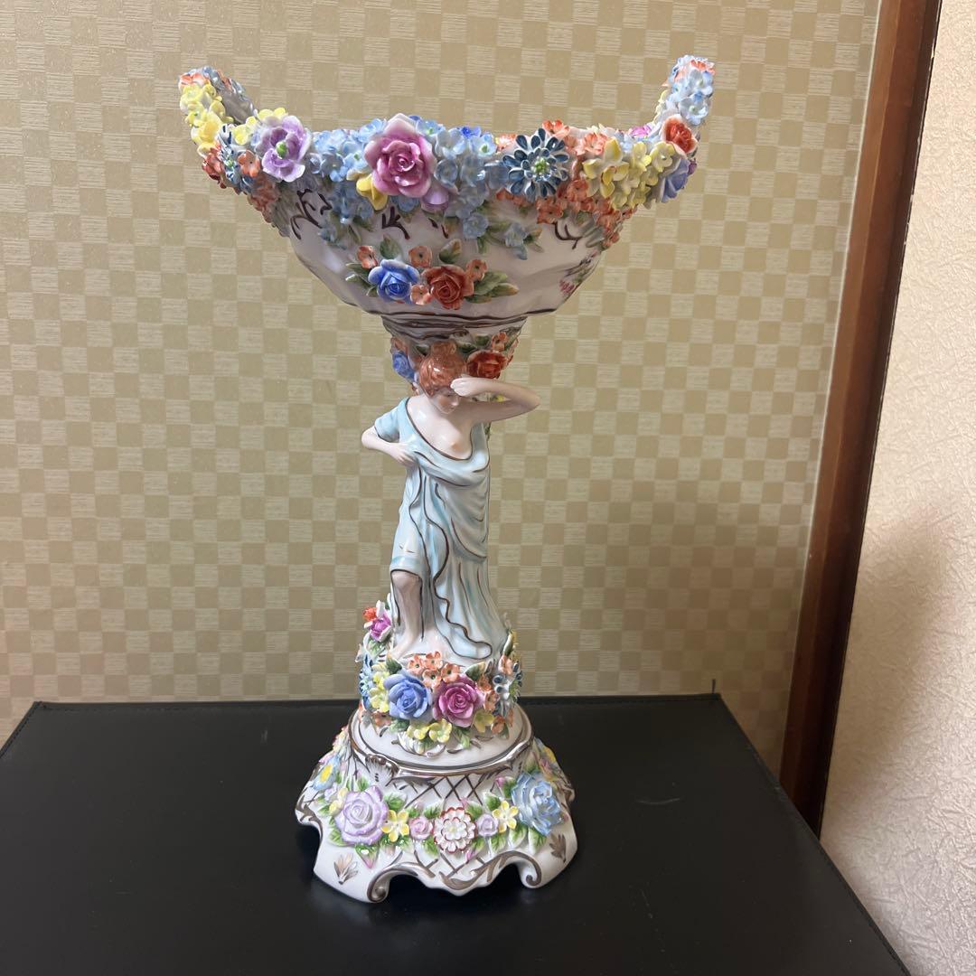 オブジェ　高級花瓶　花器