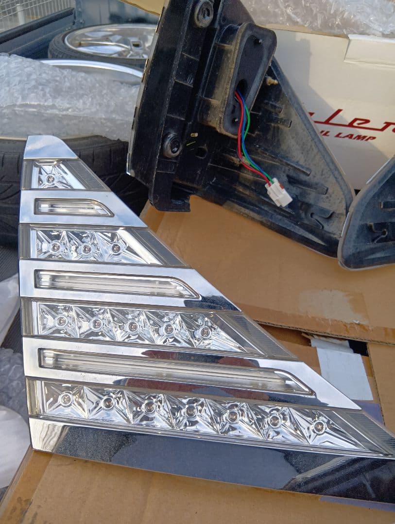 20アルファード ヴェルファイア ヴァレンティ テールランプ