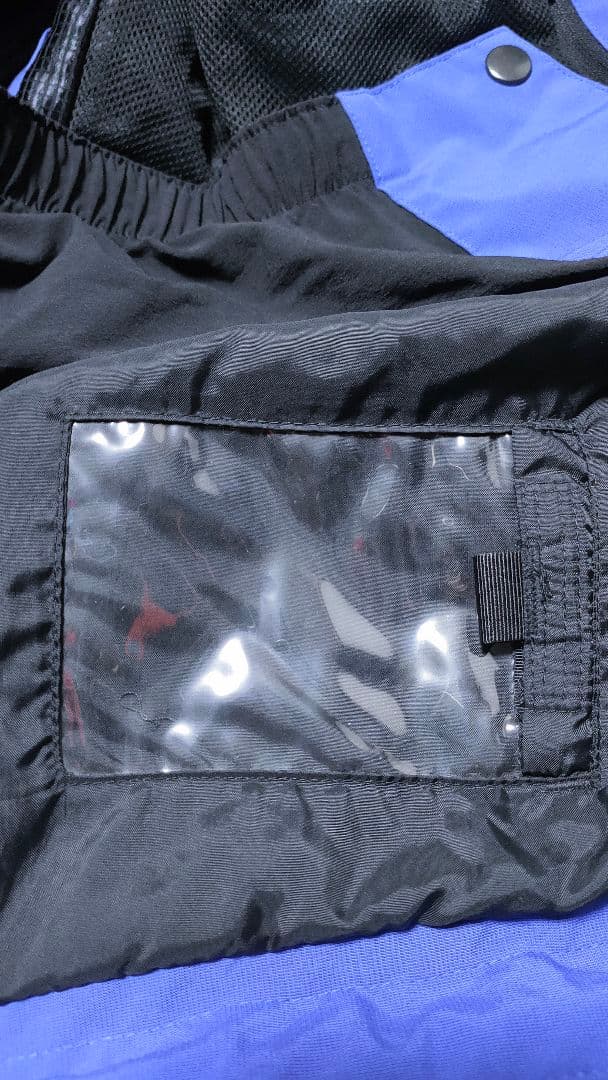 【BURTON ak バートン】 スノーボードウェア GORE-TEX 雪山