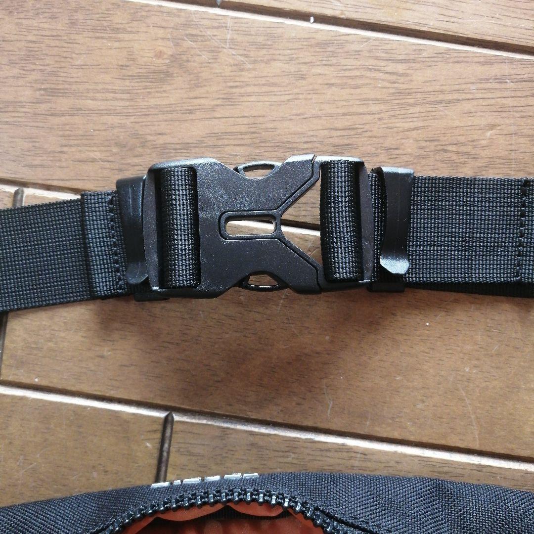 DIESEL ボディバッグ 、ウエストポーチブラック