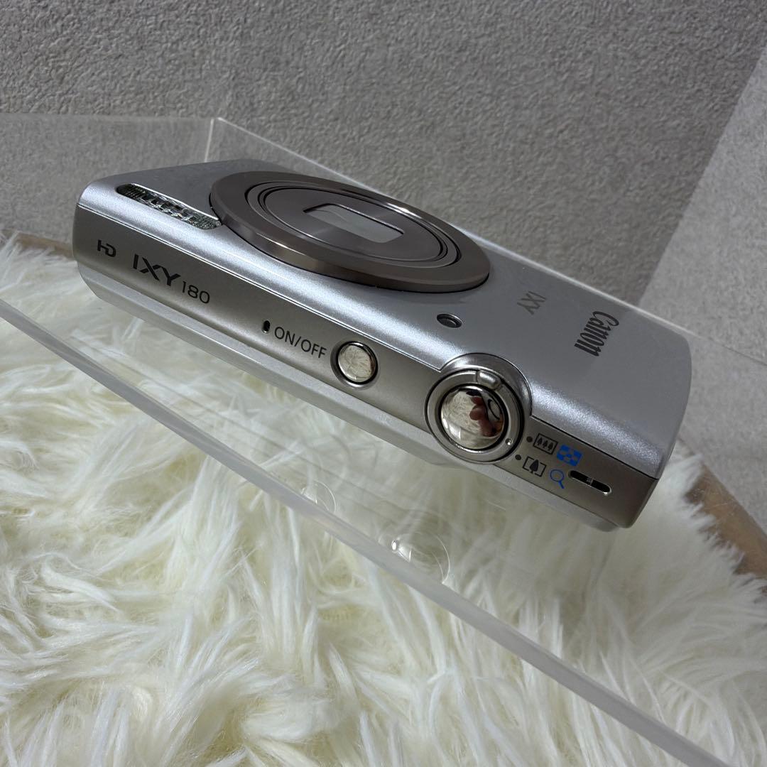 【ほぼ未使用】Canon キャノン IXY 180 シルバー デジカメ ①