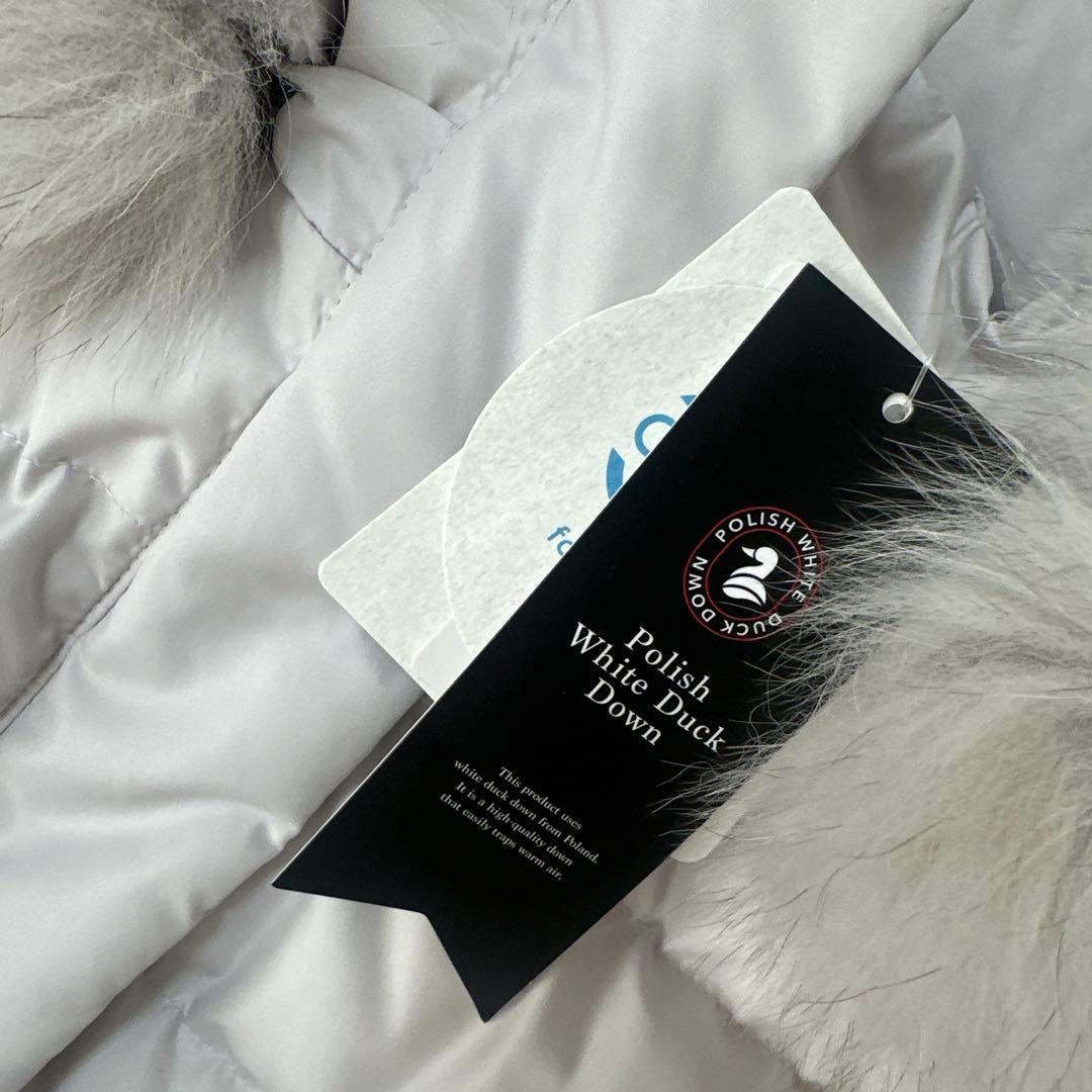 【新品】UNTITLED フード付きダウンジャケット