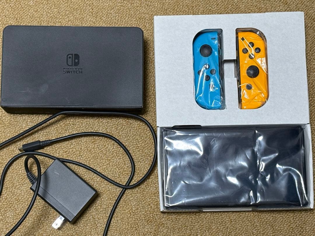Nintendo Switch 有機ELモデル本体 青・オレンジ ジョイコン付き