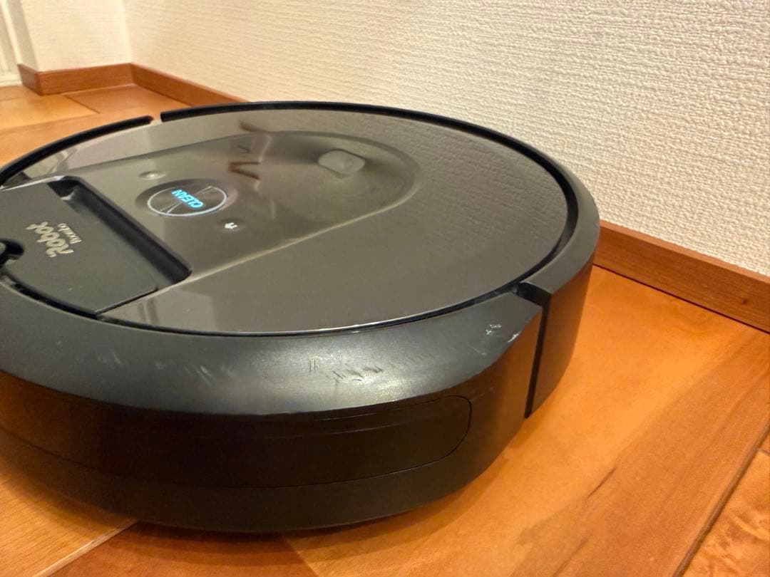 iRobot ルンバi7+（Roomba i7+）本体　クリーンベース　初期化済