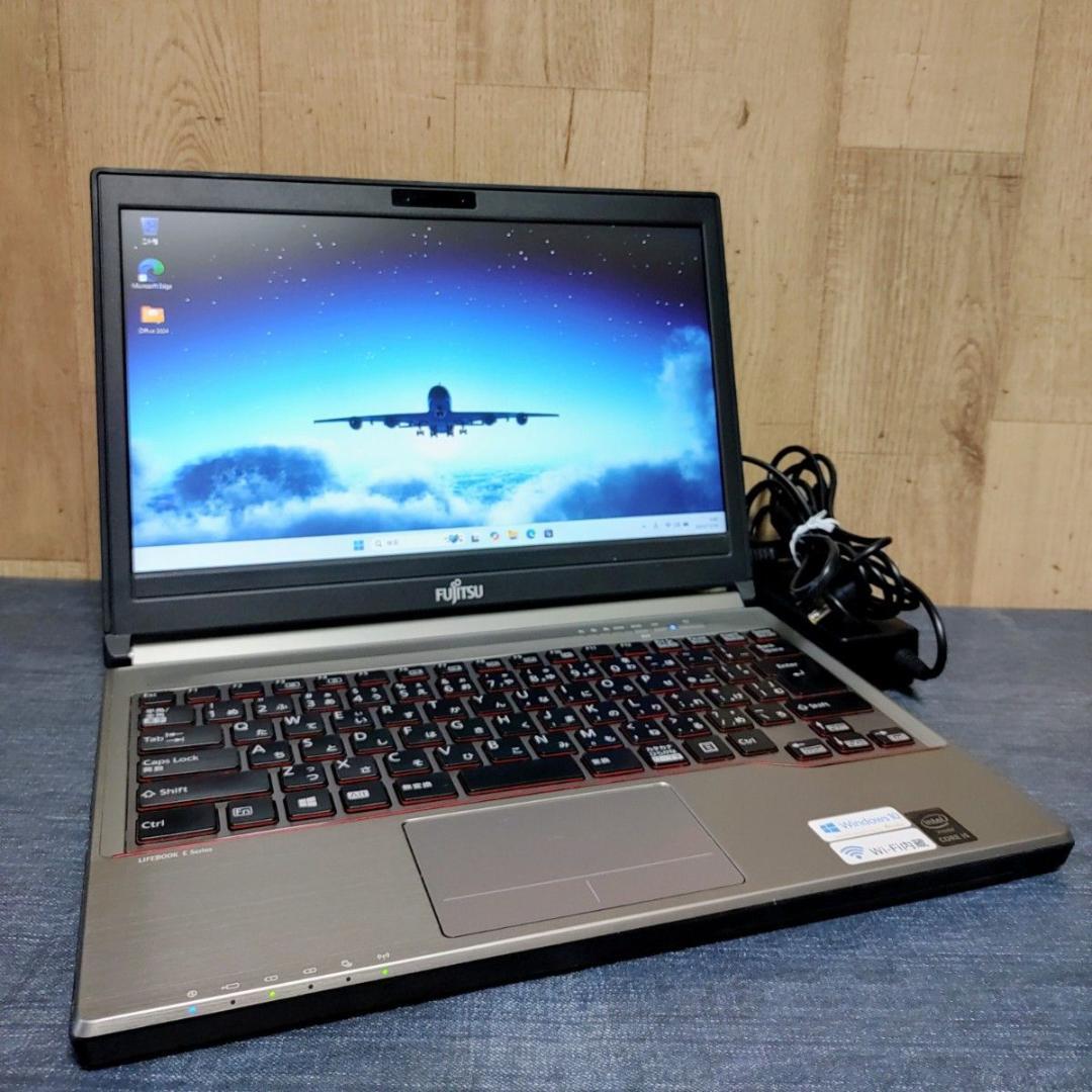 FUJITSU LIFEBOOK Corei5 メモリ8GB SSD240GB