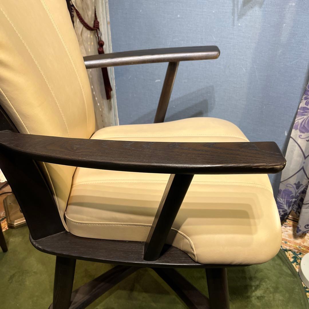 Sale L ４ NAGANO キャスター付き　３６０度回転　　アームチェア