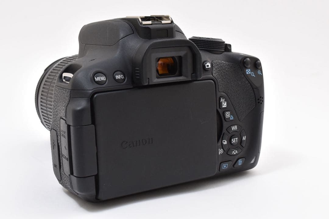 デジタル一眼レフカメラ/CANON EOS Kiss X7i標準レンズセット