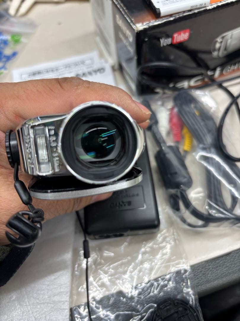 K431【美品】SANYO Xacti ビデオカメラ　　DMX-GH1