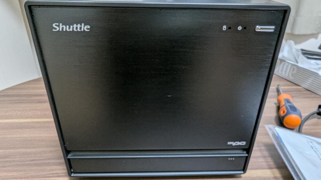 Shuttleのベアボーンキット SH170R8+CPU+メモリ+グラボ