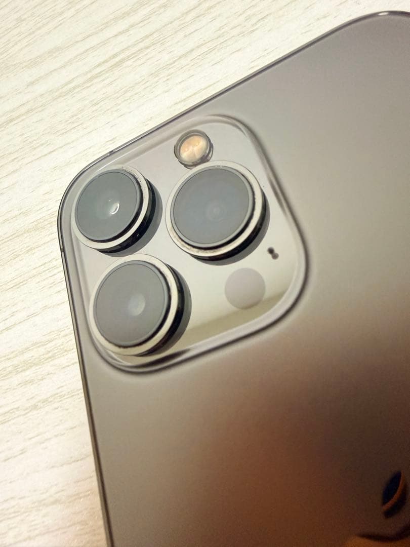 iPhone 13 Pro 256GB グラファイト 82%