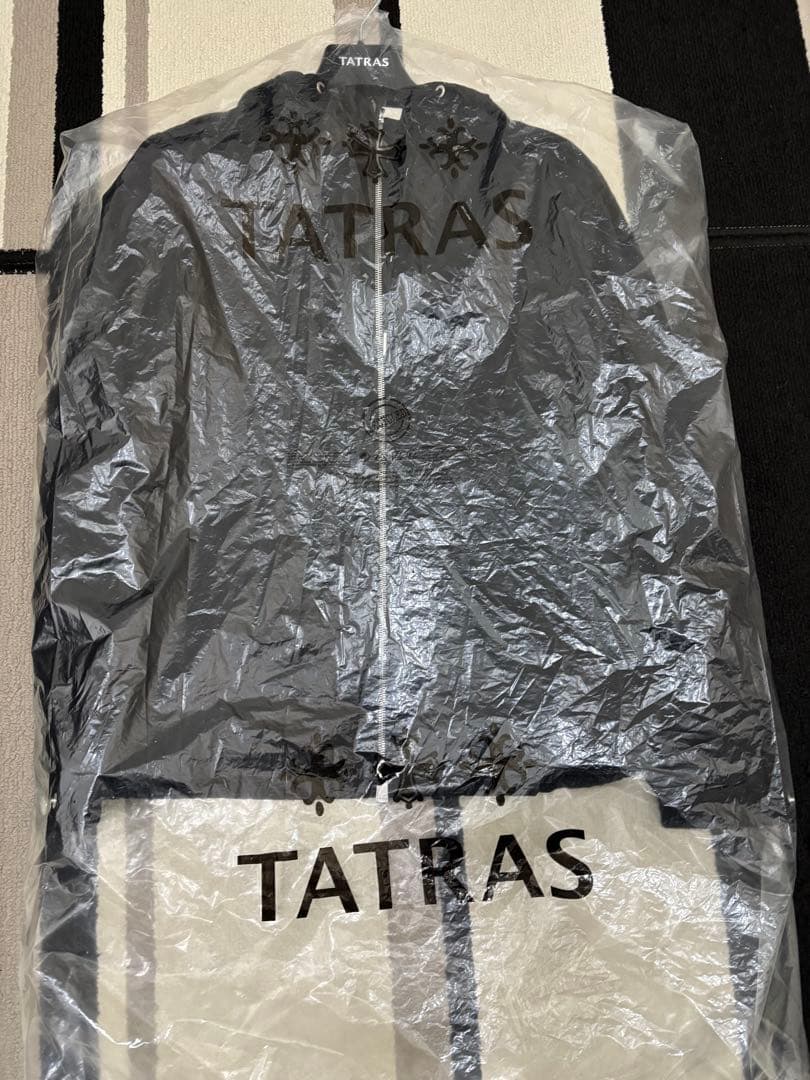 26.1.25購入新品タグ付TATRASタトラスPESCOペスコ2/M黒ブルゾン
