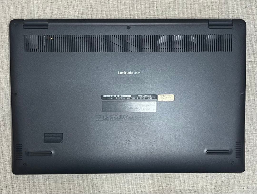 E-86/第8世代i3-8145U/SSD256/4GB/カメラ
