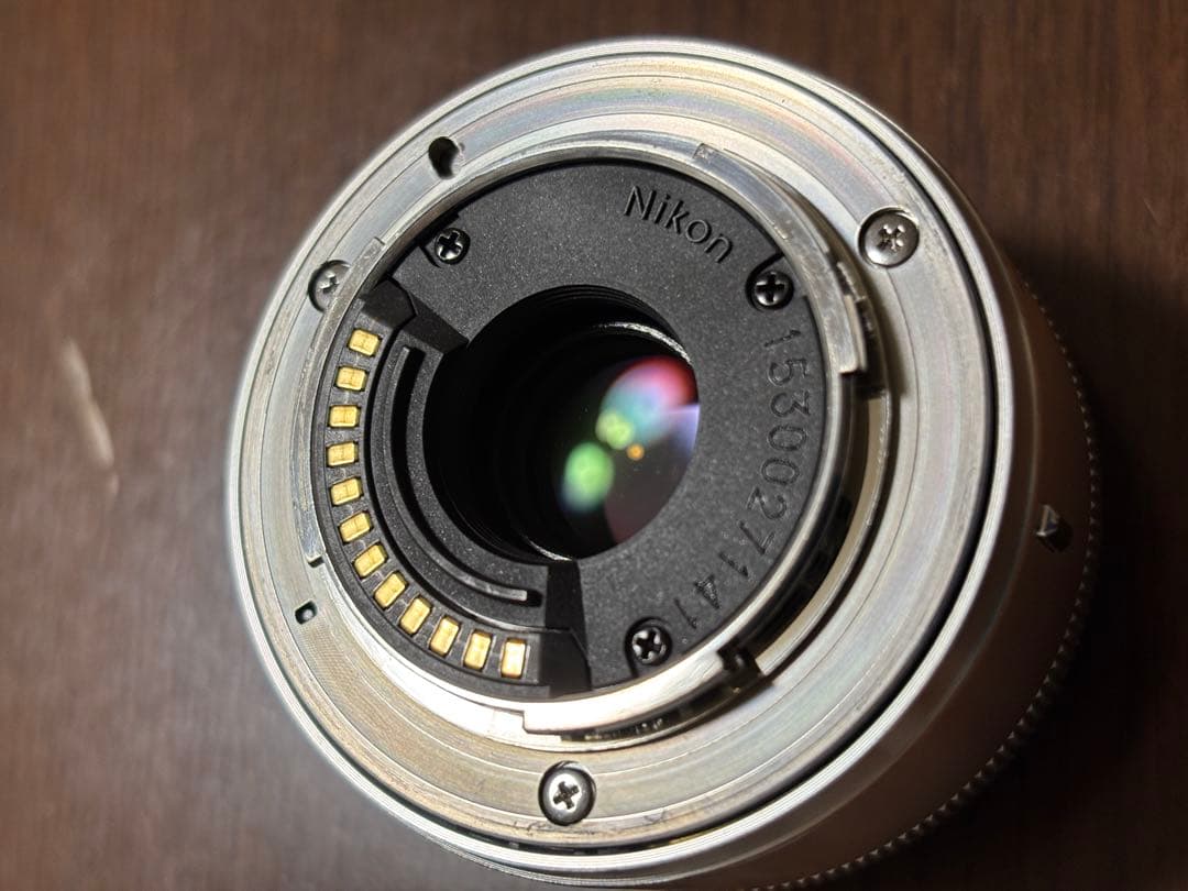 Nikon 1 NIKKOR 18.5mm f/1.8 シルバー 使用感あり