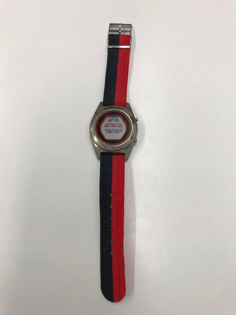 BINARY バイナリー時計　Teac RAL社製 二進法時計